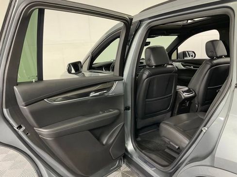 Used 2023 Cadillac XT6 Sport w/ Technology Package AWD/4WD image 28