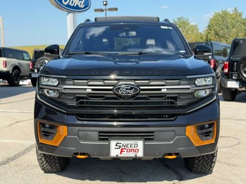 Used 2025 Ford Expedition Tremor AWD/4WD image 2