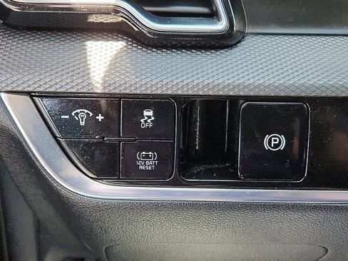 Used 2023 Kia Sportage LX AWD/4WD image 21