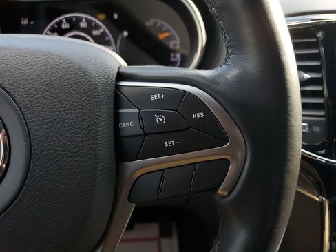 Used 2020 Jeep Grand Cherokee Overland image 26