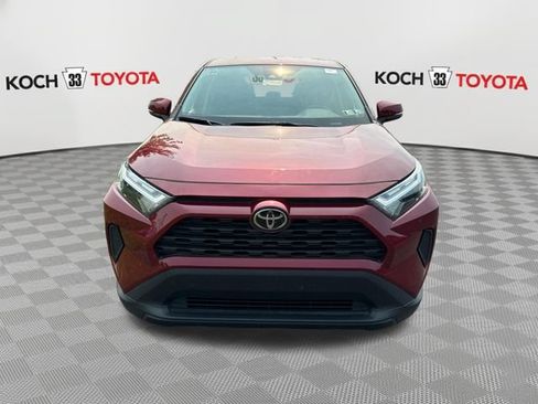Used 2023 Toyota RAV4 LE AWD/4WD image 2