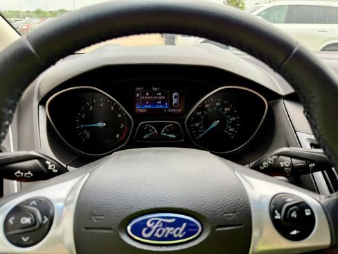 Used 2014 Ford Focus Titanium FWD image 11