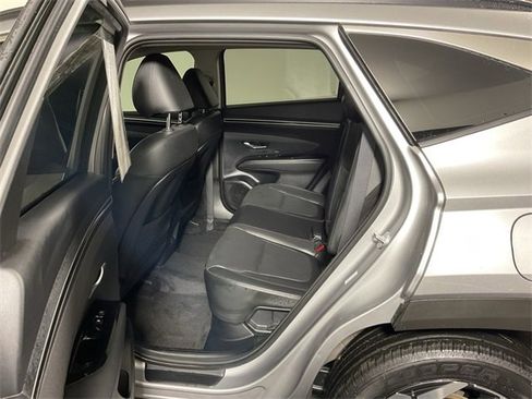Used 2022 Hyundai Tucson Limited image 32
