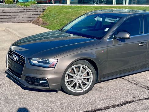 Used 2015 Audi A4 2.0T Premium Plus w/ Technology Package image 2