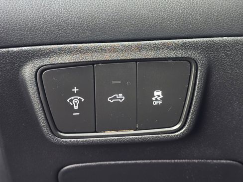 Used 2022 Hyundai Santa Cruz Limited image 34