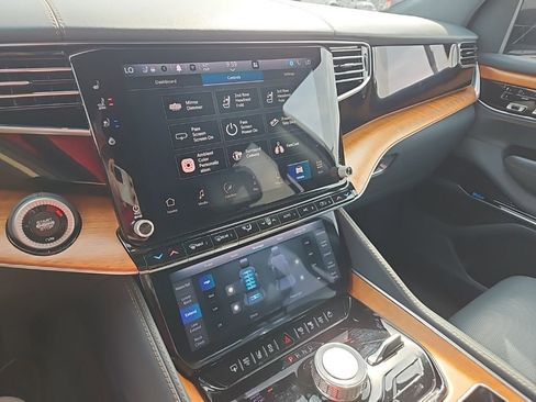 Used 2022 Jeep Grand Wagoneer Series II w/ Convenience Group III image 20