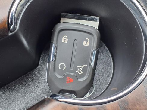 Used 2020 GMC Acadia Denali image 13