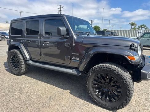 Used 2022 Jeep Wrangler Unlimited Sahara w/ Cold Weather Group AWD/4WD image 4