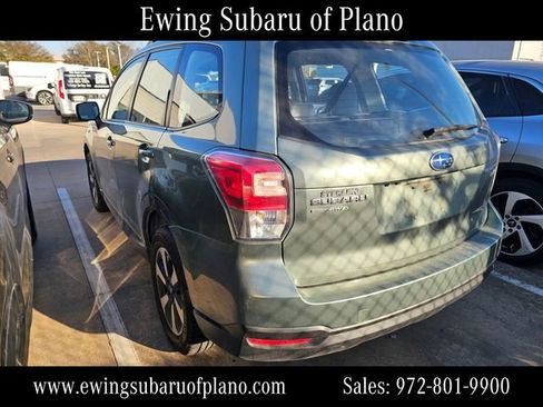 Used 2017 Subaru Forester 2.5i w/ Alloy Wheel Package image 5