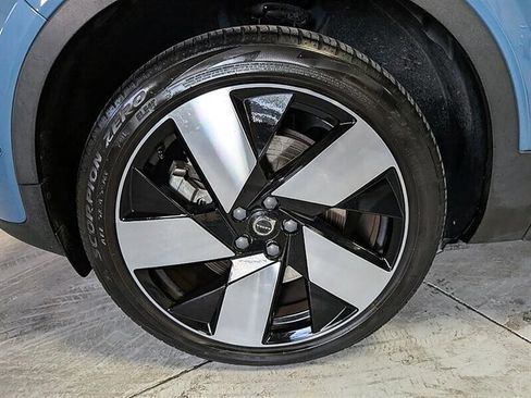 Used 2023 Volvo C40 P8 Recharge Ultimate AWD/4WD image 15