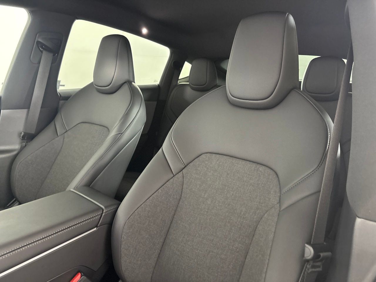 Used 2026 Tesla Model Y 2WD image 8