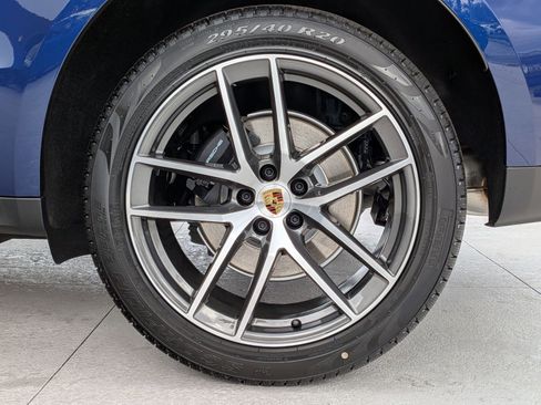 New 2026 Porsche Macan image 29