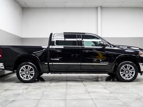 Used 2023 RAM 1500 Limited AWD/4WD image 3