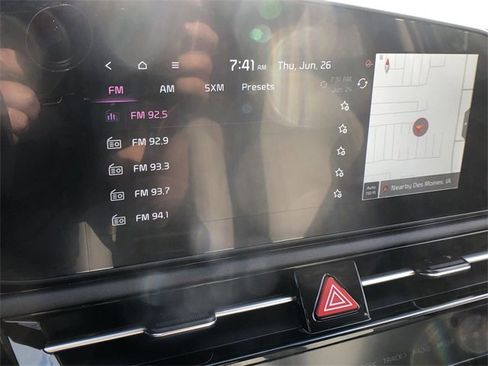 New 2025 Kia Niro EX image 16