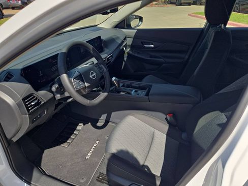 New 2026 Nissan Sentra SV w/ SV Convenience Package FWD image 10