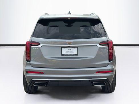 Certified 2024 Cadillac XT6 Premium Luxury w/ Technology Package FWD image 6