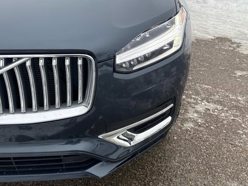 Certified 2024 Volvo XC90 B6 Plus w/ Protection Package Premier image 9