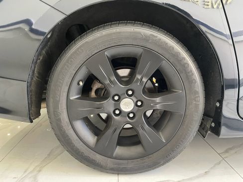 Used 2015 Toyota Sienna SE Premium image 28