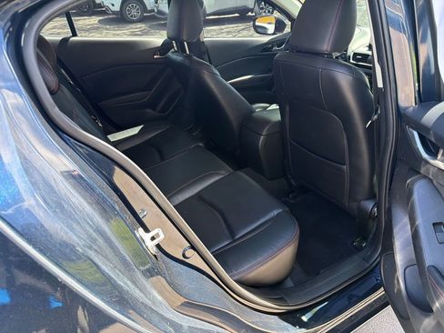 Used 2015 MAZDA MAZDA3 i Grand Touring FWD image 12