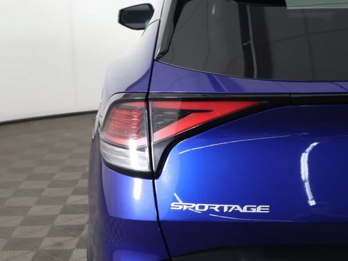 Used 2023 Kia Sportage EX FWD image 15