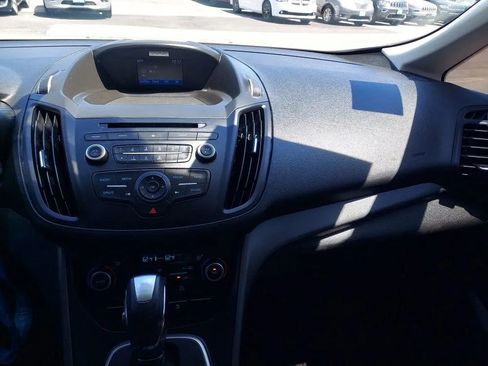Used 2017 Ford C-MAX SE w/ Interior Protection Package FWD image 17