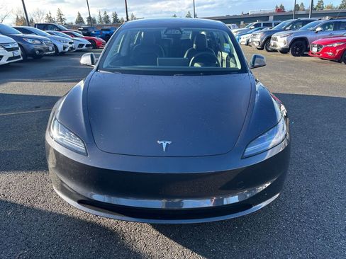 Used 2024 Tesla Model 3 Standard Range image 2