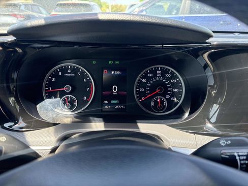 Used 2023 Kia K5 GT-Line FWD image 35