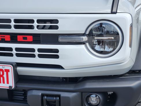 New 2026 Ford Bronco Heritage Edition AWD/4WD image 5