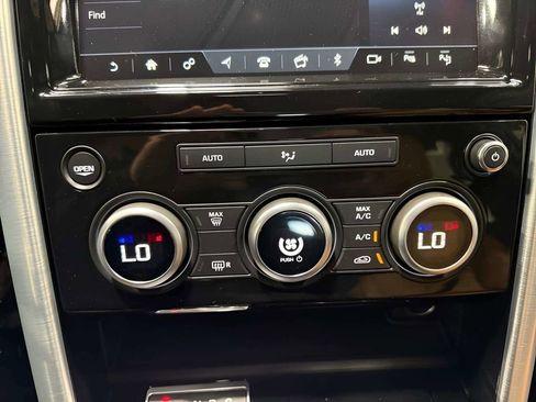 Used 2020 Land Rover Discovery HSE AWD/4WD image 33