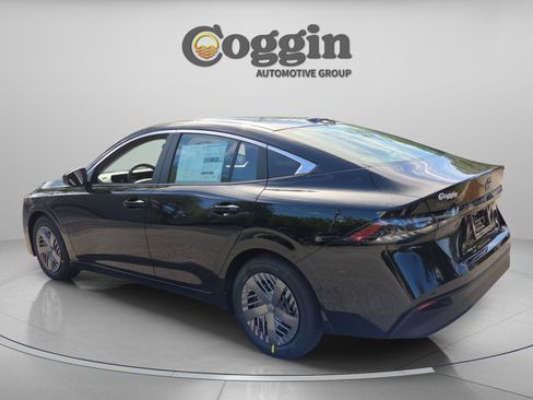 New 2026 Nissan Sentra SV w/ Floor Mat Package FWD image 3