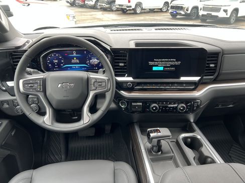 New 2026 Chevrolet Silverado 1500 RST w/ Safety Package AWD/4WD image 40