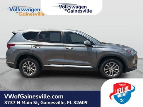 Used 2020 Hyundai Santa Fe SE AWD/4WD image 2