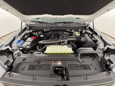 New 2026 Ford Expedition Active image 33