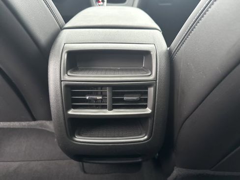 Used 2025 Cadillac XT5 Premium Luxury image 24