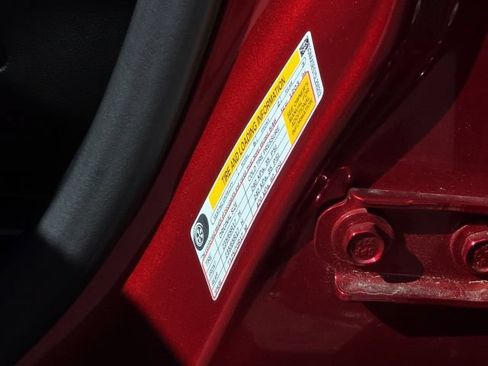 Used 2025 Chevrolet Equinox ACTIV AWD/4WD image 30