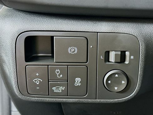 Used 2023 Hyundai Ioniq 6 SEL AWD/4WD image 17