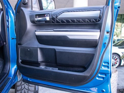 Used 2017 Toyota Tundra Platinum image 20