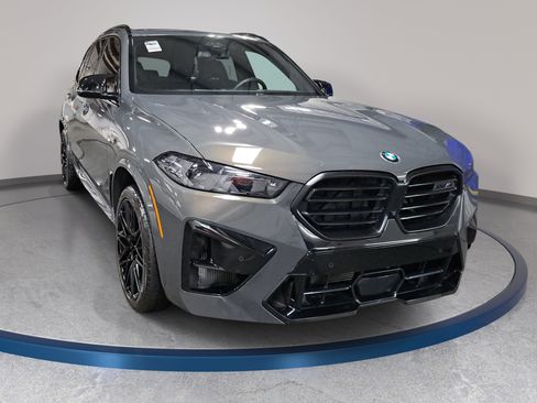 Used 2025 BMW X5 M Competition w/ Executive Package AWD/4WD image 3