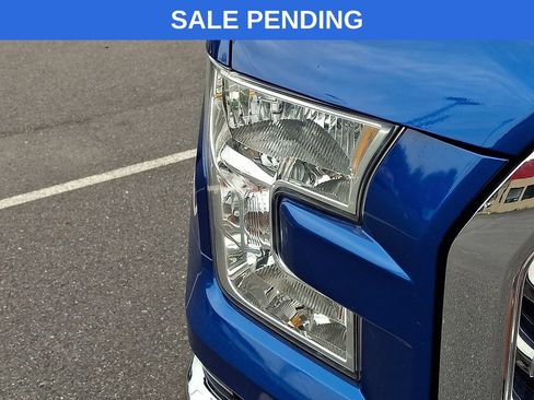 Used 2017 Ford F150 XLT w/ Equipment Group 302A Luxury AWD/4WD image 9