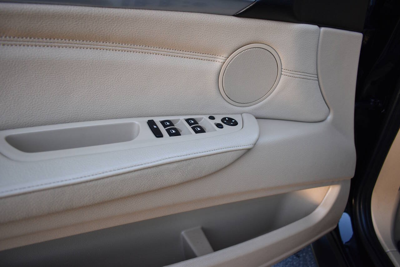 Used 2013 BMW X5 xDrive35i AWD/4WD image 19