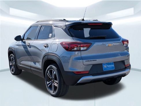 New 2026 Chevrolet TrailBlazer LT w/ LPO, Blackout Package FWD image 4