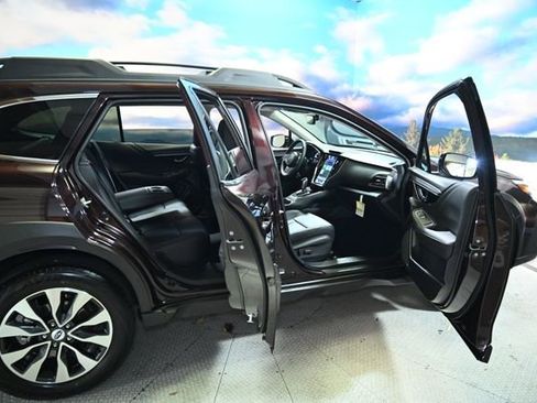 Used 2025 Subaru Outback Limited w/ Popular Package #2 image 48