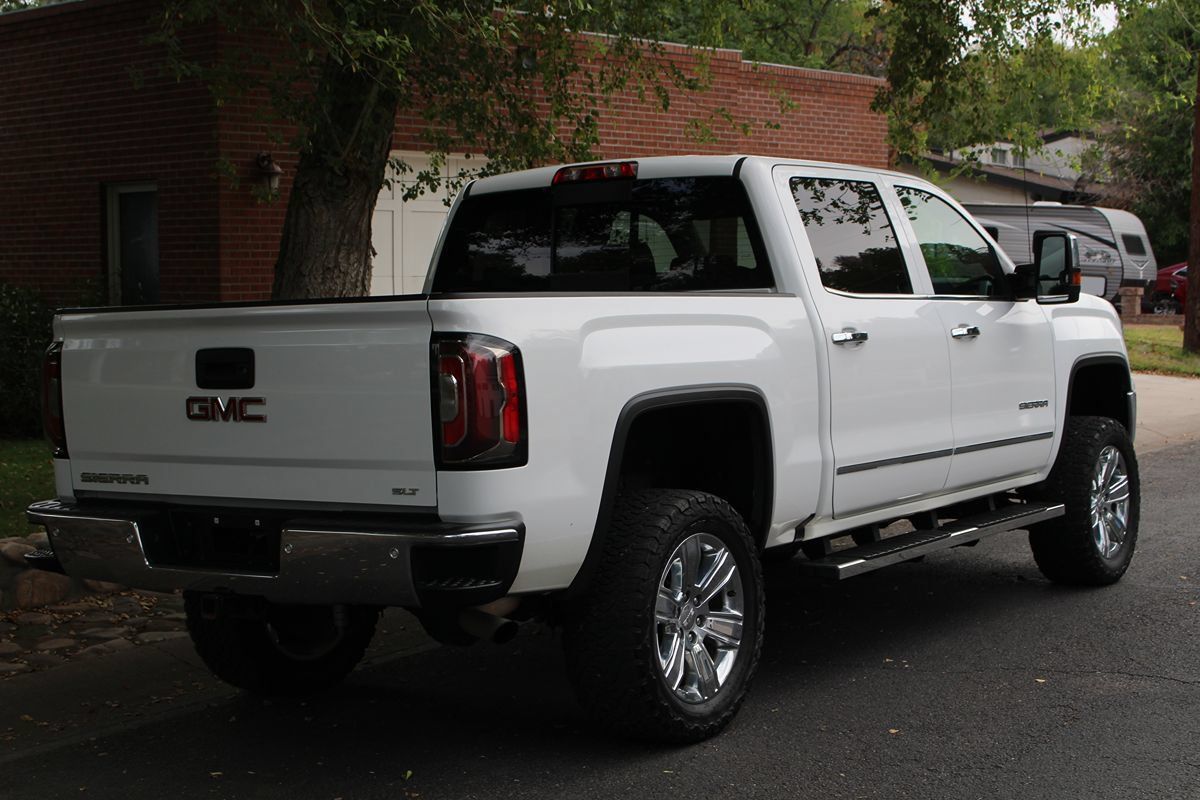 Used 2017 GMC Sierra 1500 SLT AWD/4WD image 6