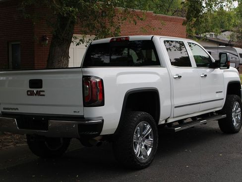 Used 2017 GMC Sierra 1500 SLT image 6