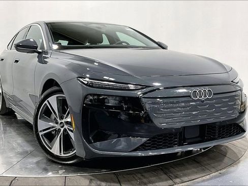 Used 2025 Audi A6 e-tron Premium Plus w/ Premium Plus AWD/4WD image 8