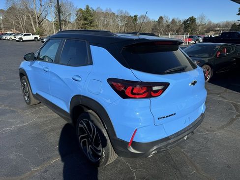 Used 2024 Chevrolet TrailBlazer RS image 3