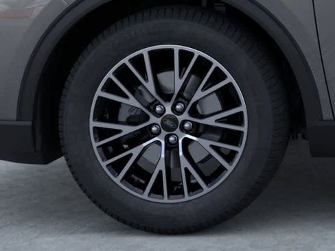 New 2025 Ford Escape SE image 19