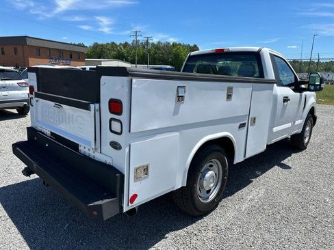 Used 2017 Ford F250 XL w/ Power Equipment Group RWD image 8