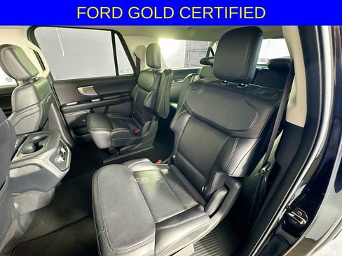 Certified 2025 Ford Expedition Max Platinum image 26