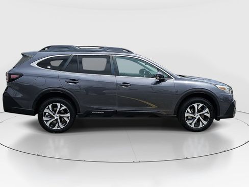 Used 2020 Subaru Outback Limited w/ Tech Package 2 AWD/4WD image 4